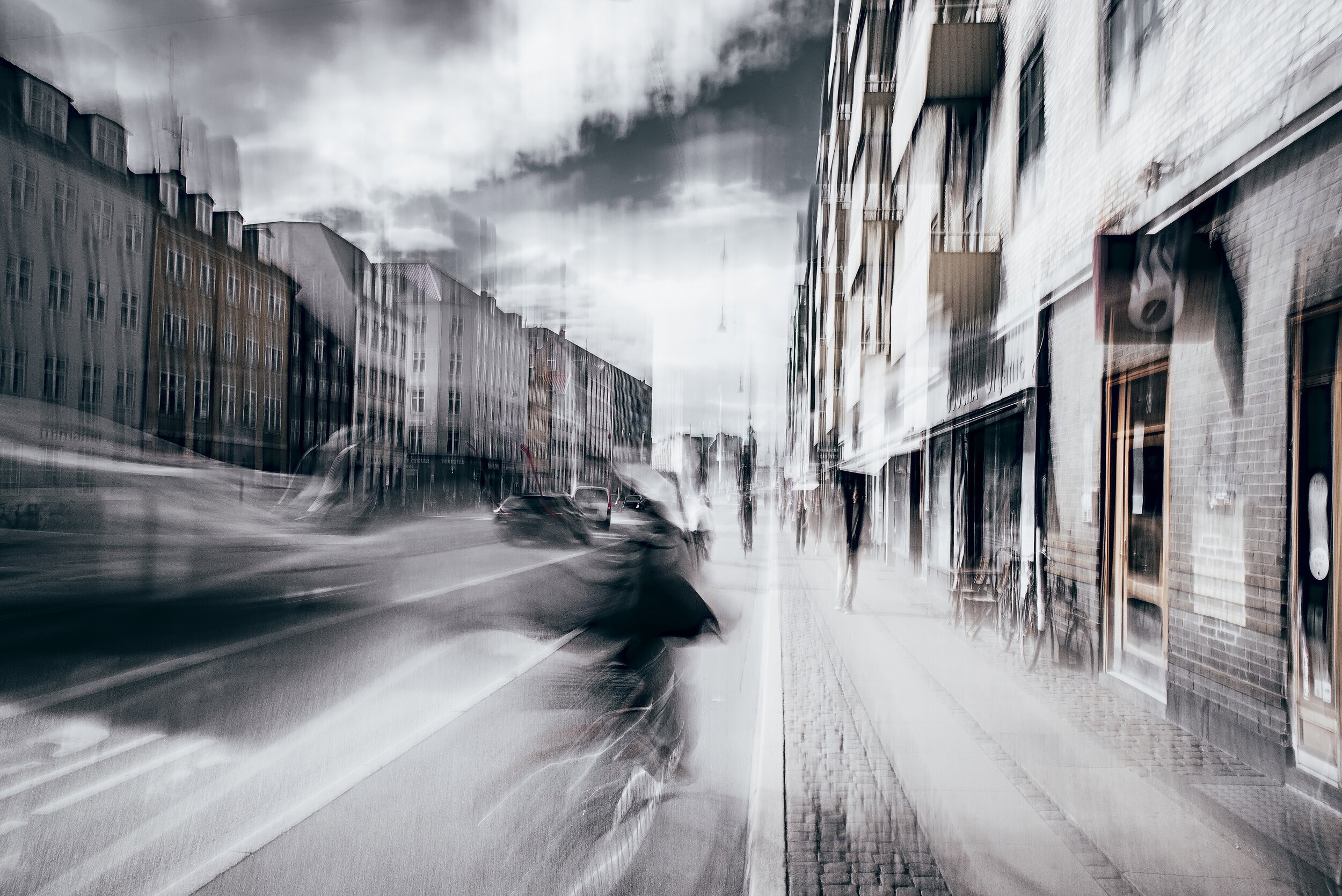 Blurred City Motion