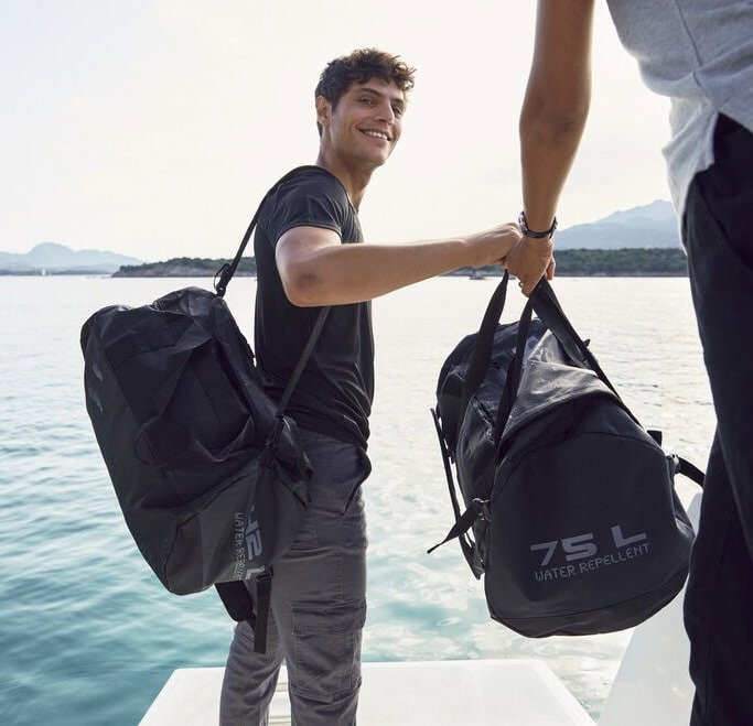Clique 2i1 vandafvisende rygsæk/rejsetaske 75L med logo tryk